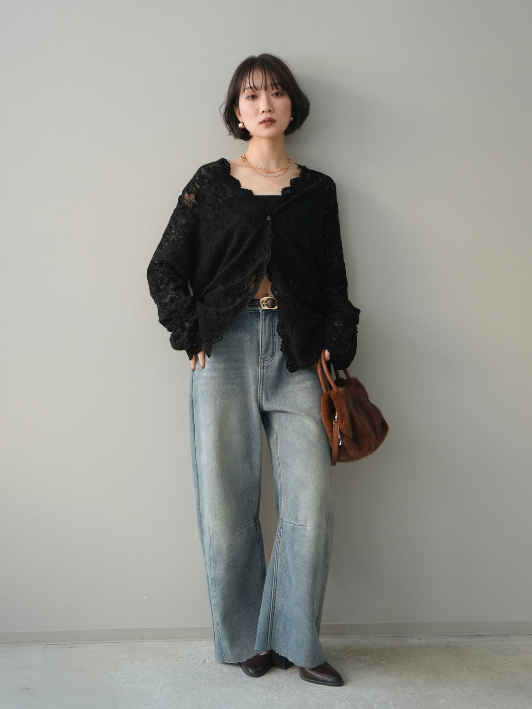 [予約]Vネックレースブラウス/black