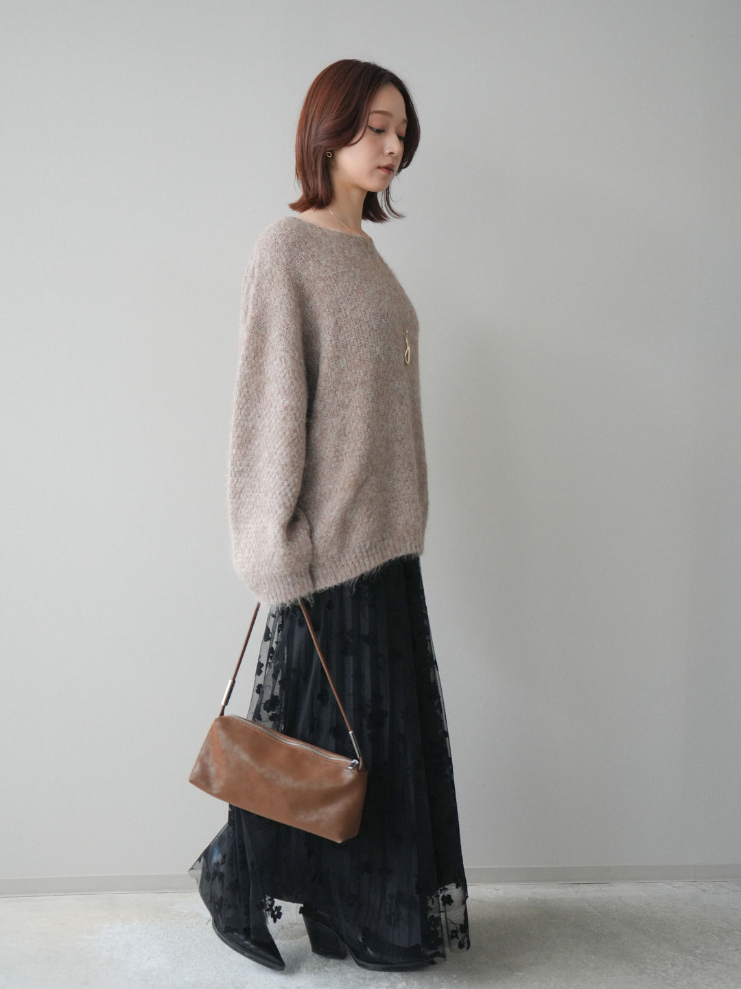 [SET]透かしデザインニットプルオーバー+フラワーフロッキーチュールプリーツスカート(2set)