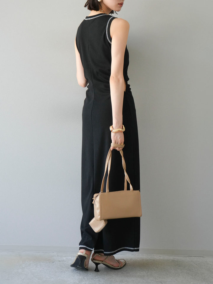 [予約]ウエストオープンステッチカットワンピース/ブラック