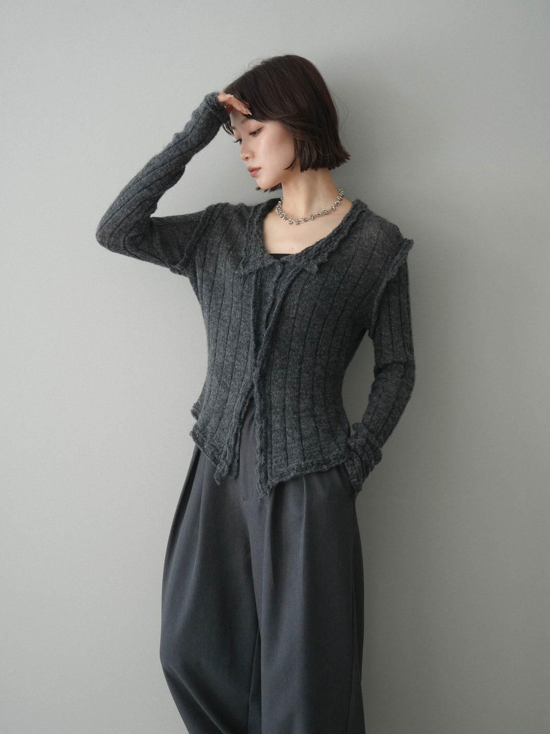 [予約]透かし襟モヘアタッチニットカーディガン/charcoal