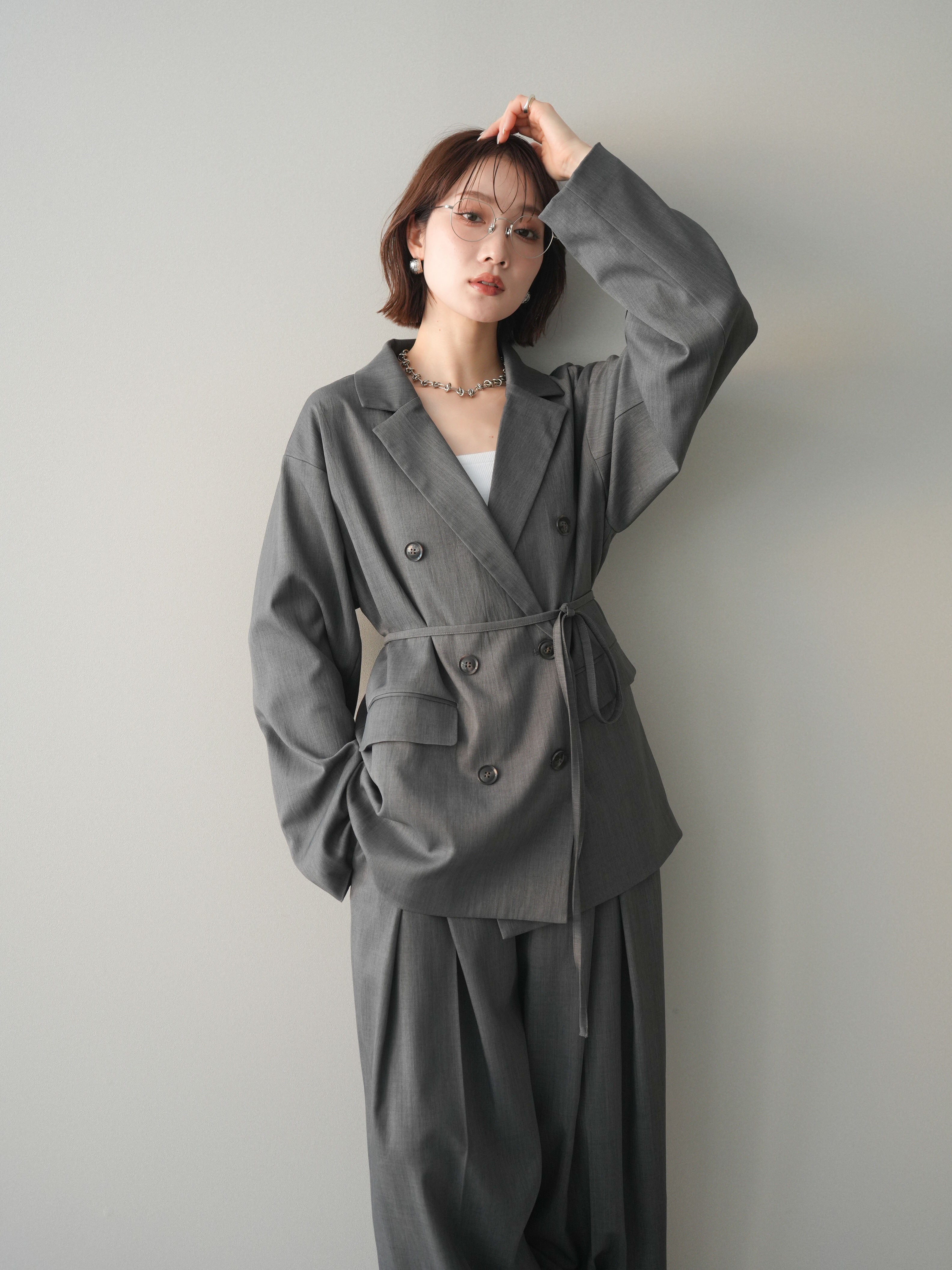 アウター – Lumier