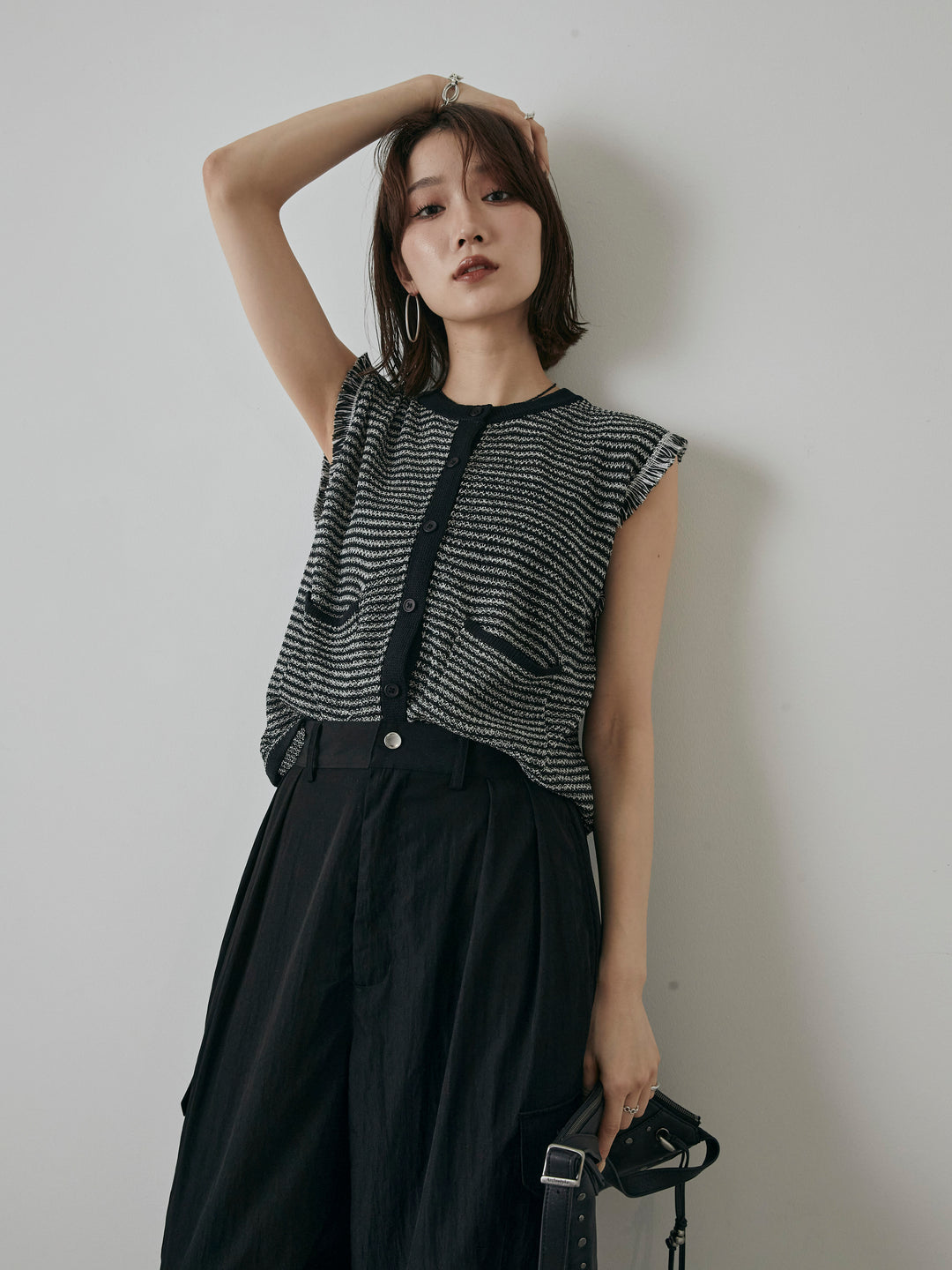 [予約]ボーダー袖フリンジニットベスト/ブラック