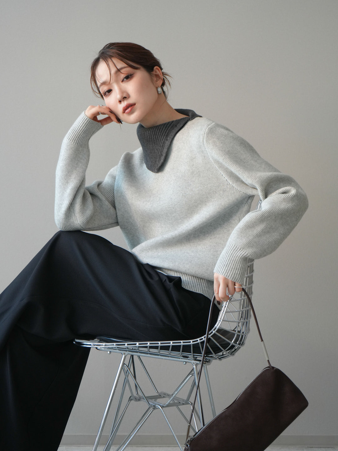 [予約]デザインネックバイカラーニットプルオーバー/gray