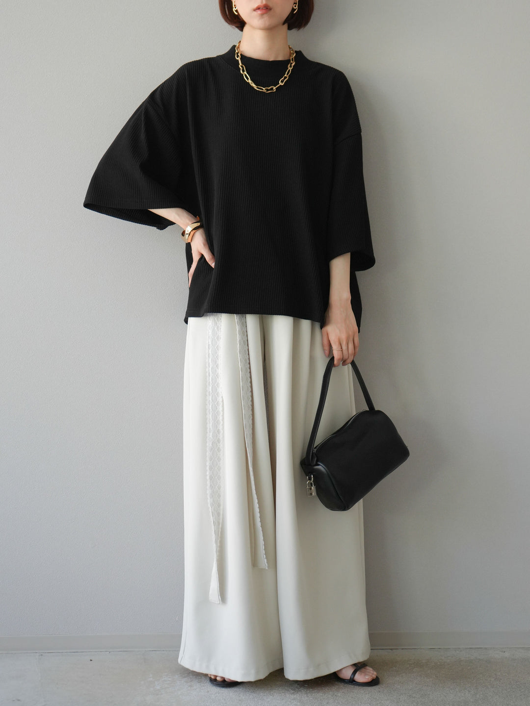 [預訂] 立領羅紋套頭衫/黑色