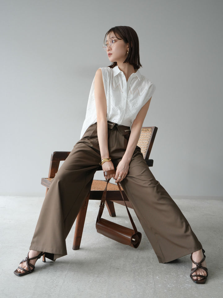 [予約]エンブロイダリーレースタックショルダーブラウス/ホワイト