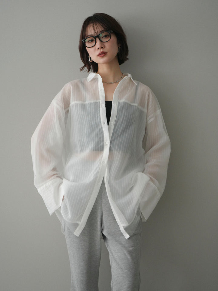 [予約]チュールレイヤードストライプシアーシャツ/offwhite