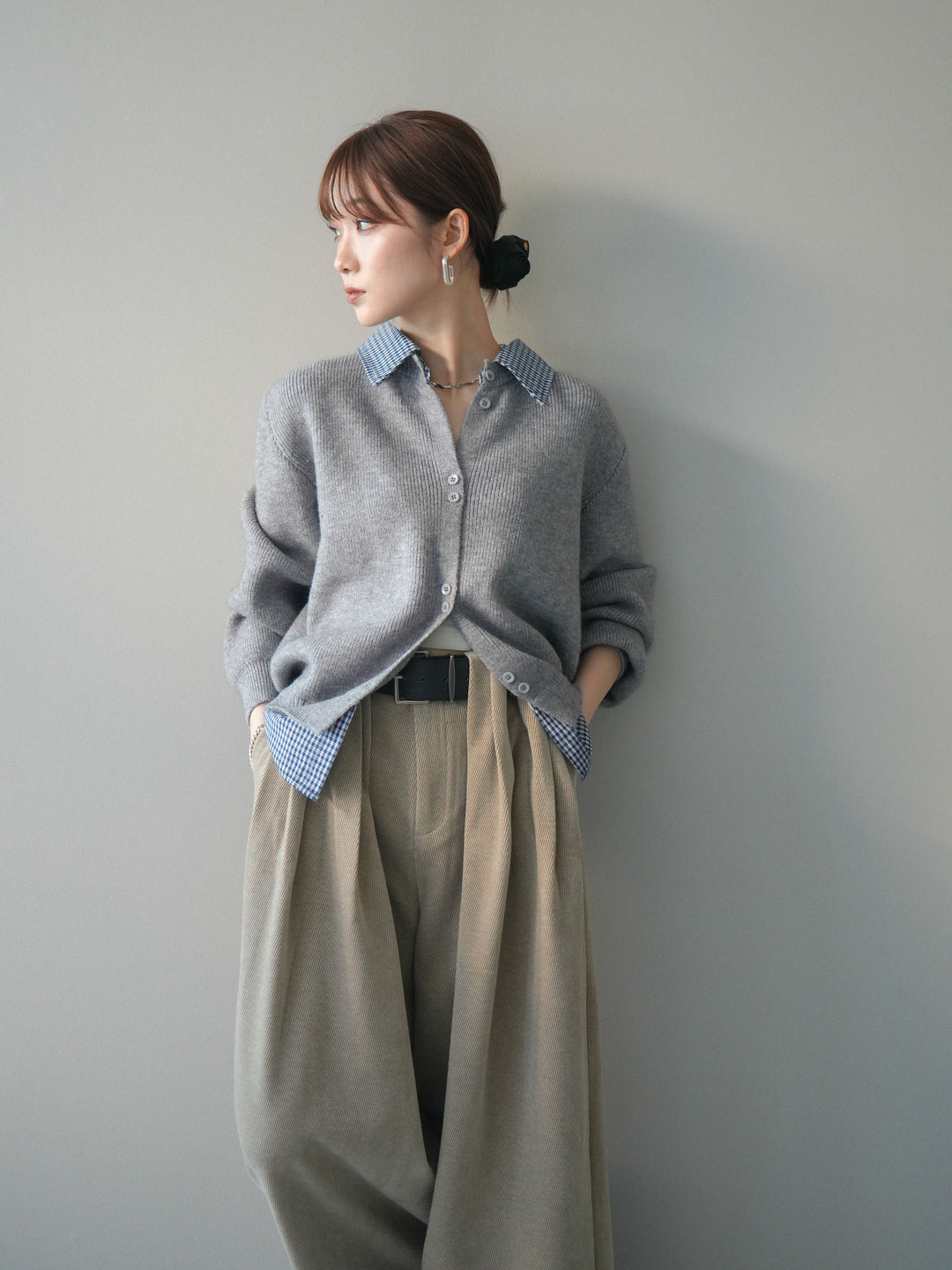 [SET]チェックシャツ襟ニットカーディガン+選べるアクセセット(2set)