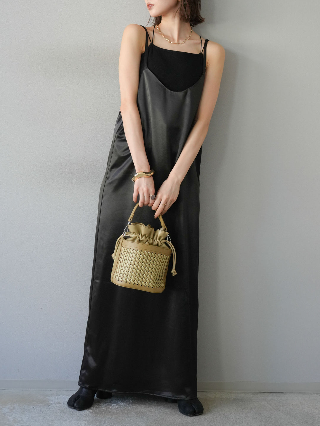 [予約]サテンキャミワンピース/ブラック