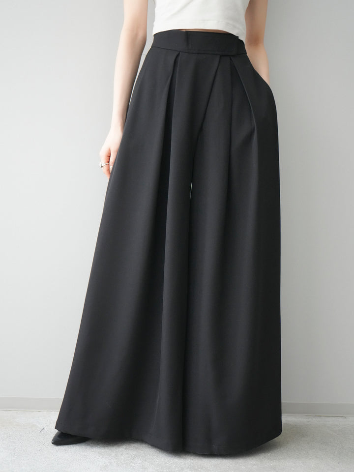 [予約]テープベルトタックバギーパンツ/black