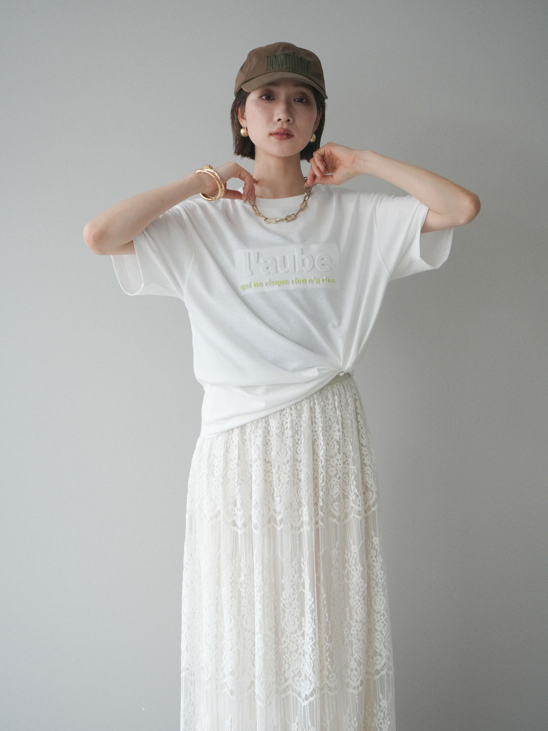 [SET]エンボスロゴTEE+裏プリーツ総レースロングスカート(2set)