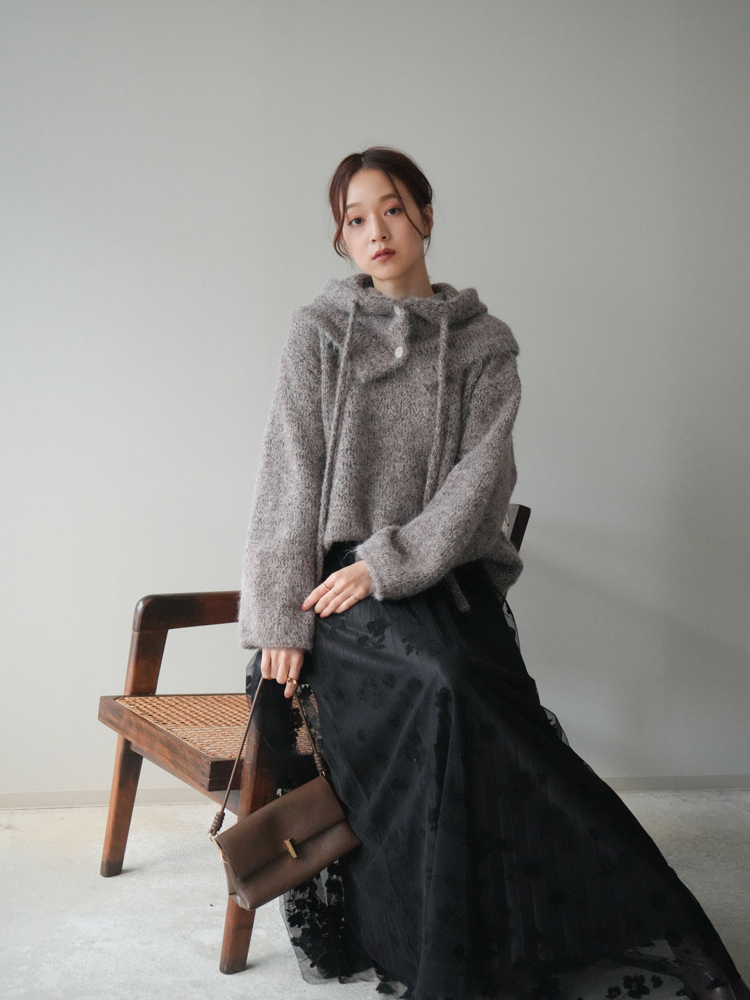 [SET]バラクラバSETニットプルオーバー+フラワーフロッキーチュールプリーツスカート(2set)