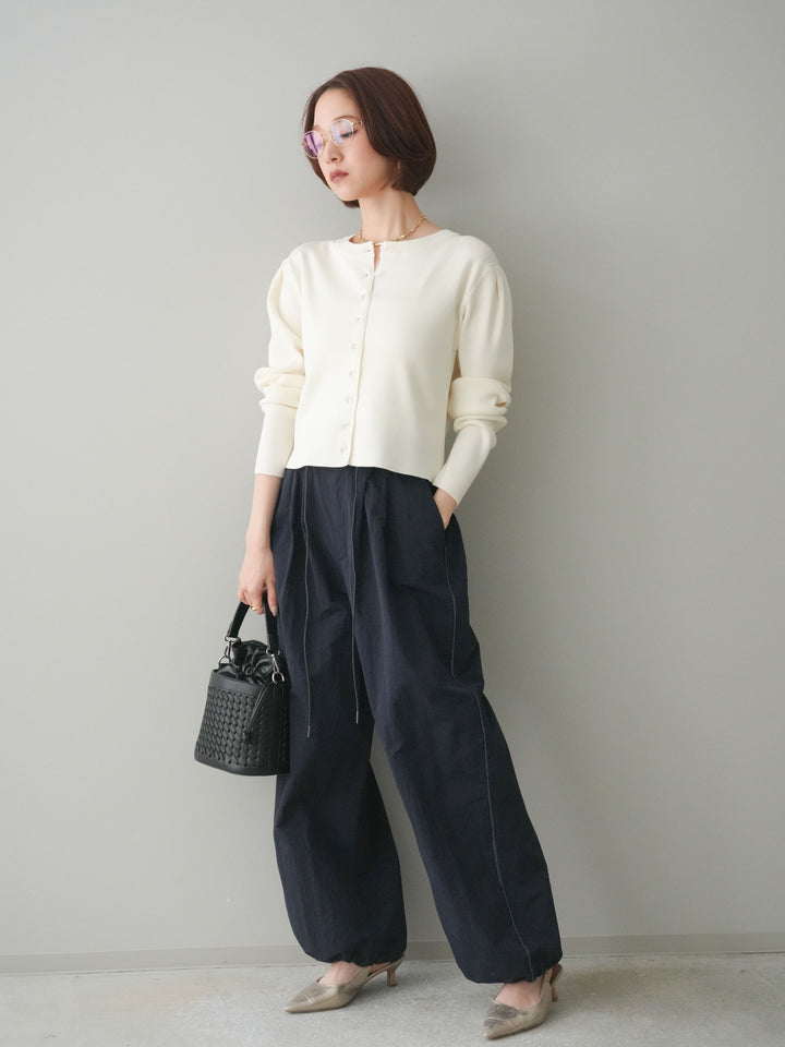 [SET]クリアボタンタックニットカーディガン+ドロストサイドラインナイロンパンツ(2set)