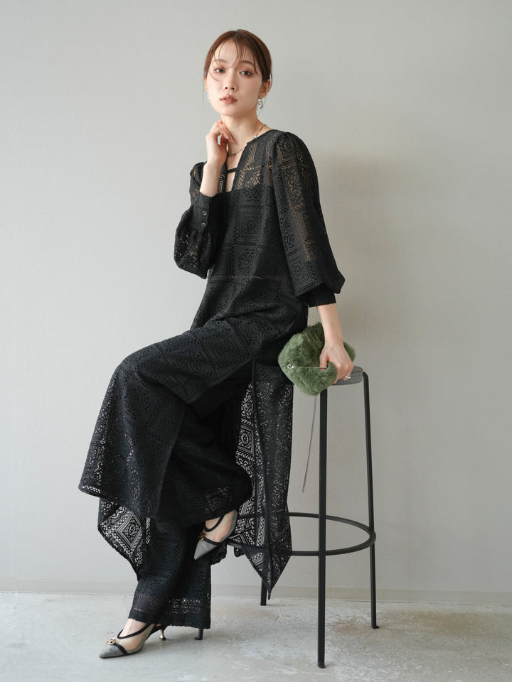 【套裝】塊蕾絲捲袖洋裝+塊蕾絲寬褲（2套）