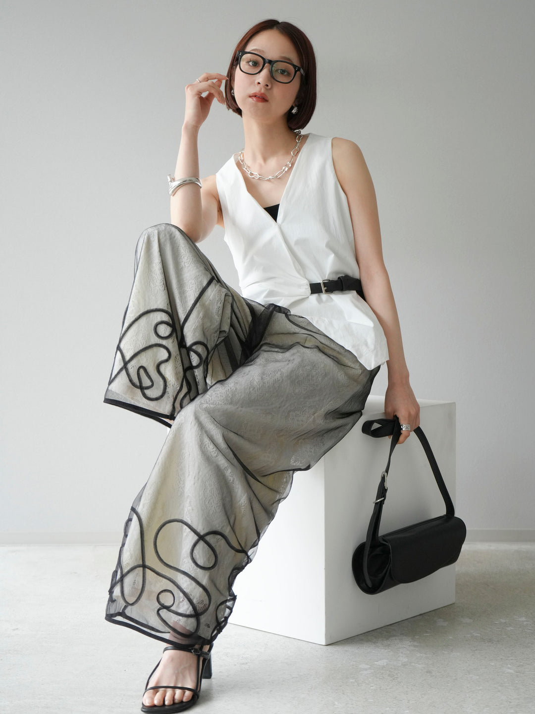 [SET]ベルトデザインバルーンブラウス+レースタックイージーパンツ(2set)