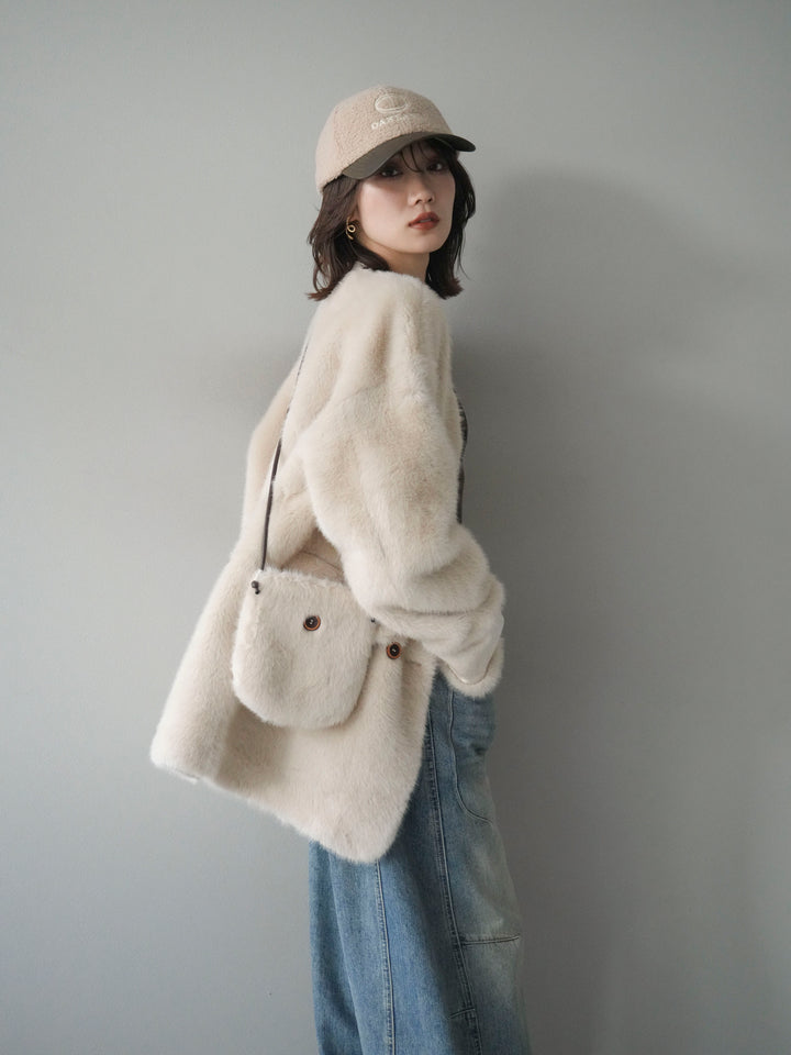 [20%OFF]バッグ付エコファーノーカラーコート/beige