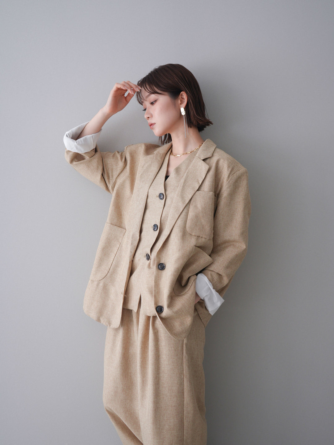 [SET]リネンライクテーラードジャケット+リネンライクバックオープンジレ+リネンライクタックワイドパンツ(3set)