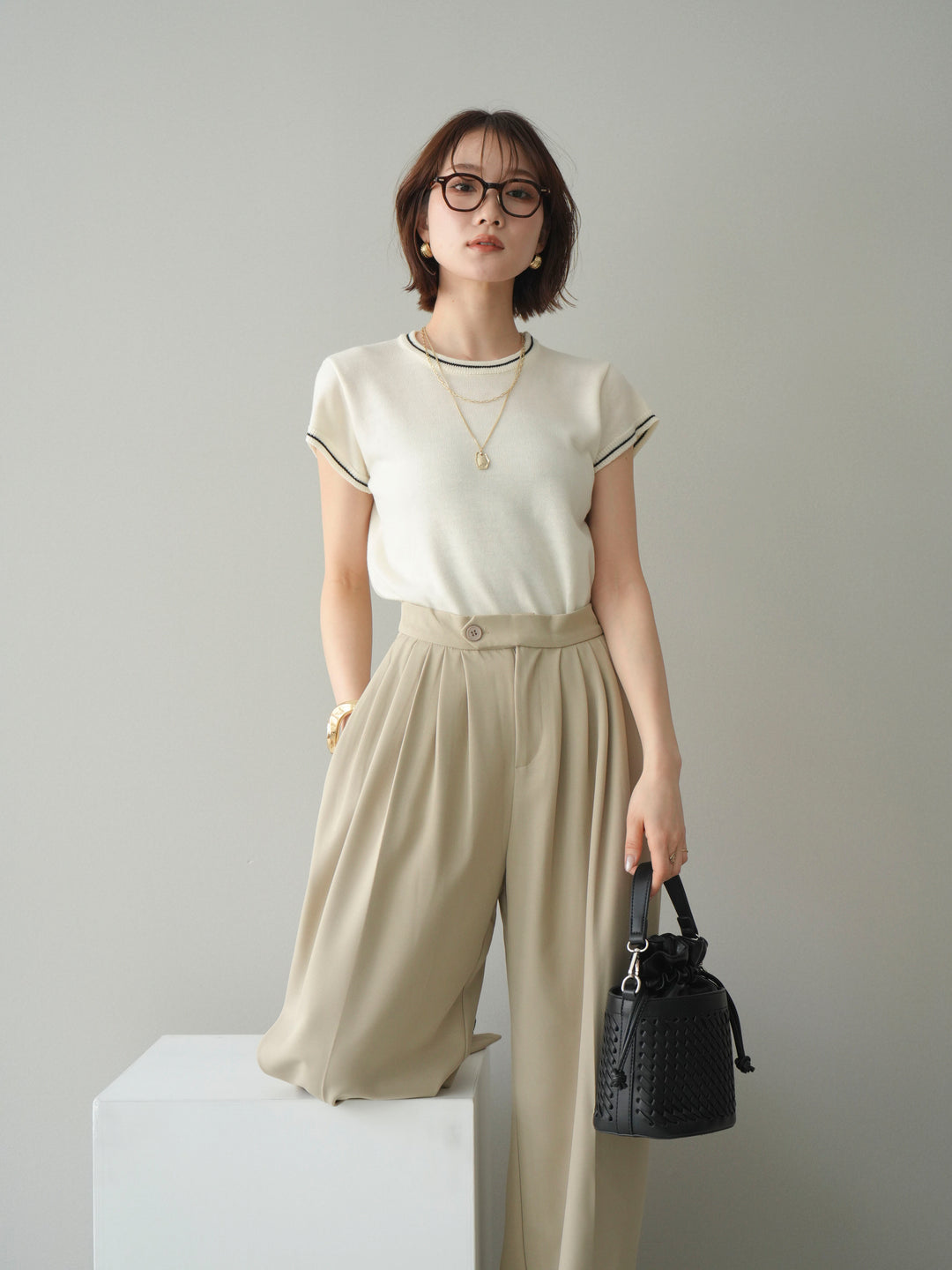 [SET]配色ハーフスリーブニットトップス+メニータックワイドパンツ(2set)