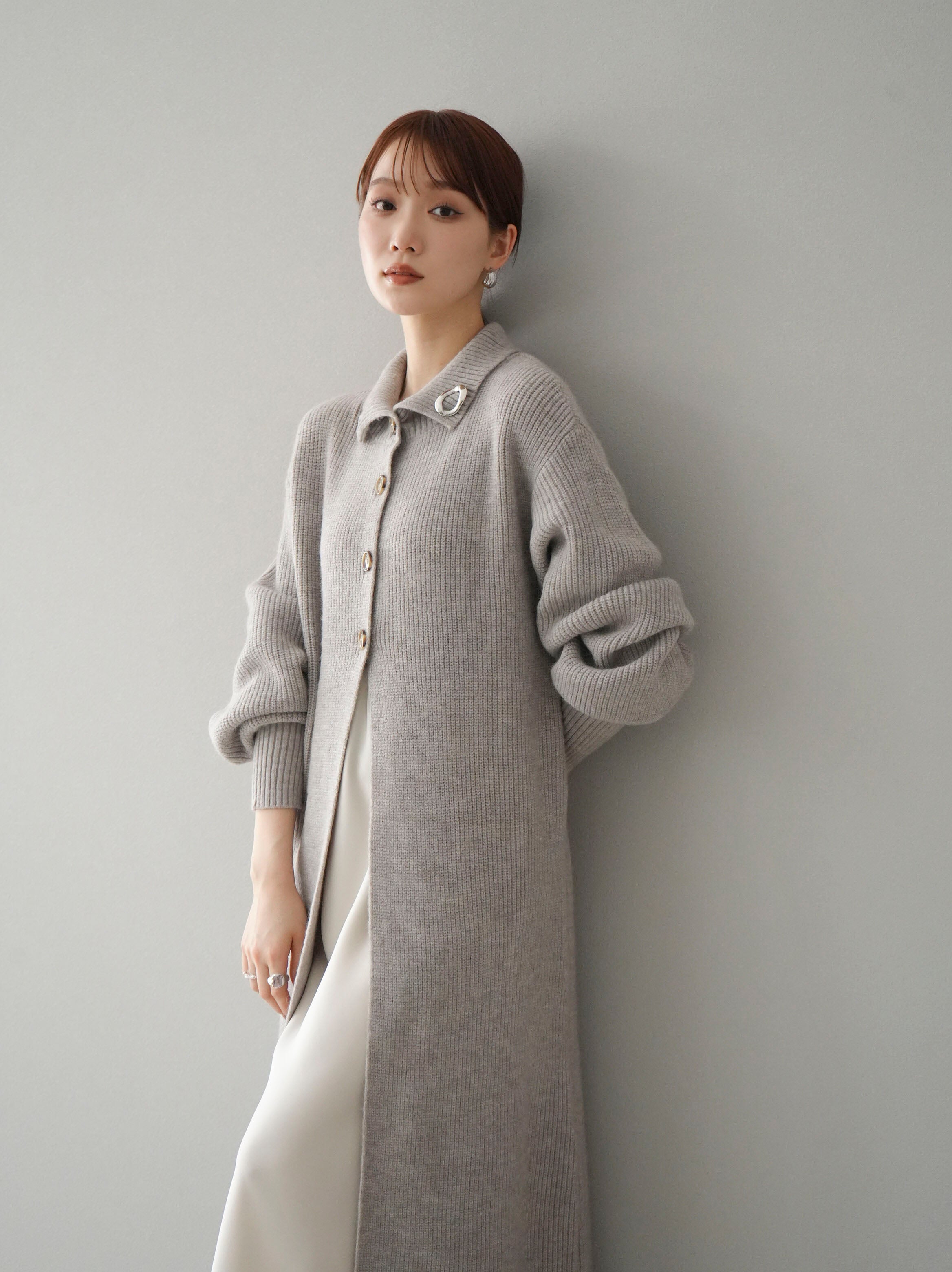 lui jewelry ロングティー/グレー 予約]ニュアンスラウンドブローチ/ゴールド – Lumier