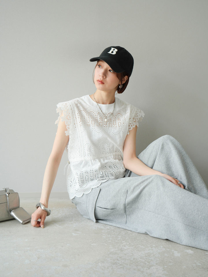 [SET] 扇貝刺繡蕾絲上衣 + 腰線側袋運動褲（2 組）