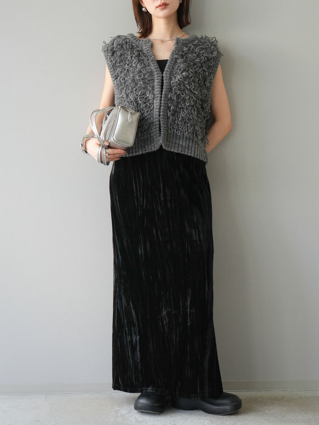 [予約]ループデザインホックベスト /チャコール