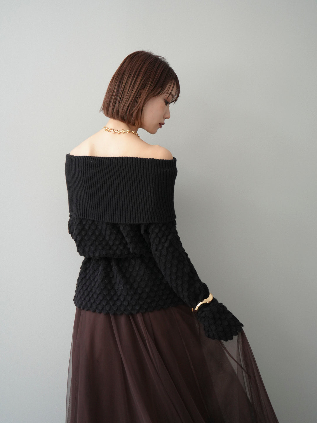 [予約]ポコポコ編みオフショルニットプルオーバー/black