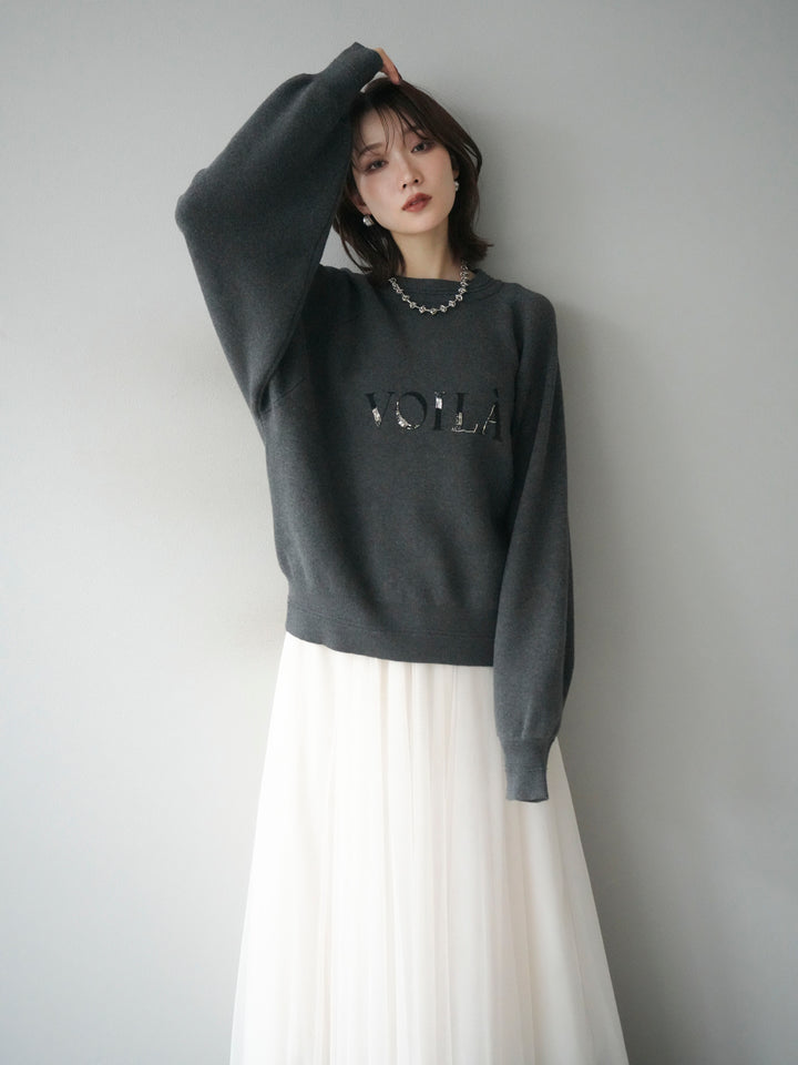 [予約]スウェットライクビーズロゴ刺繍ニットプルオーバー/charcoal