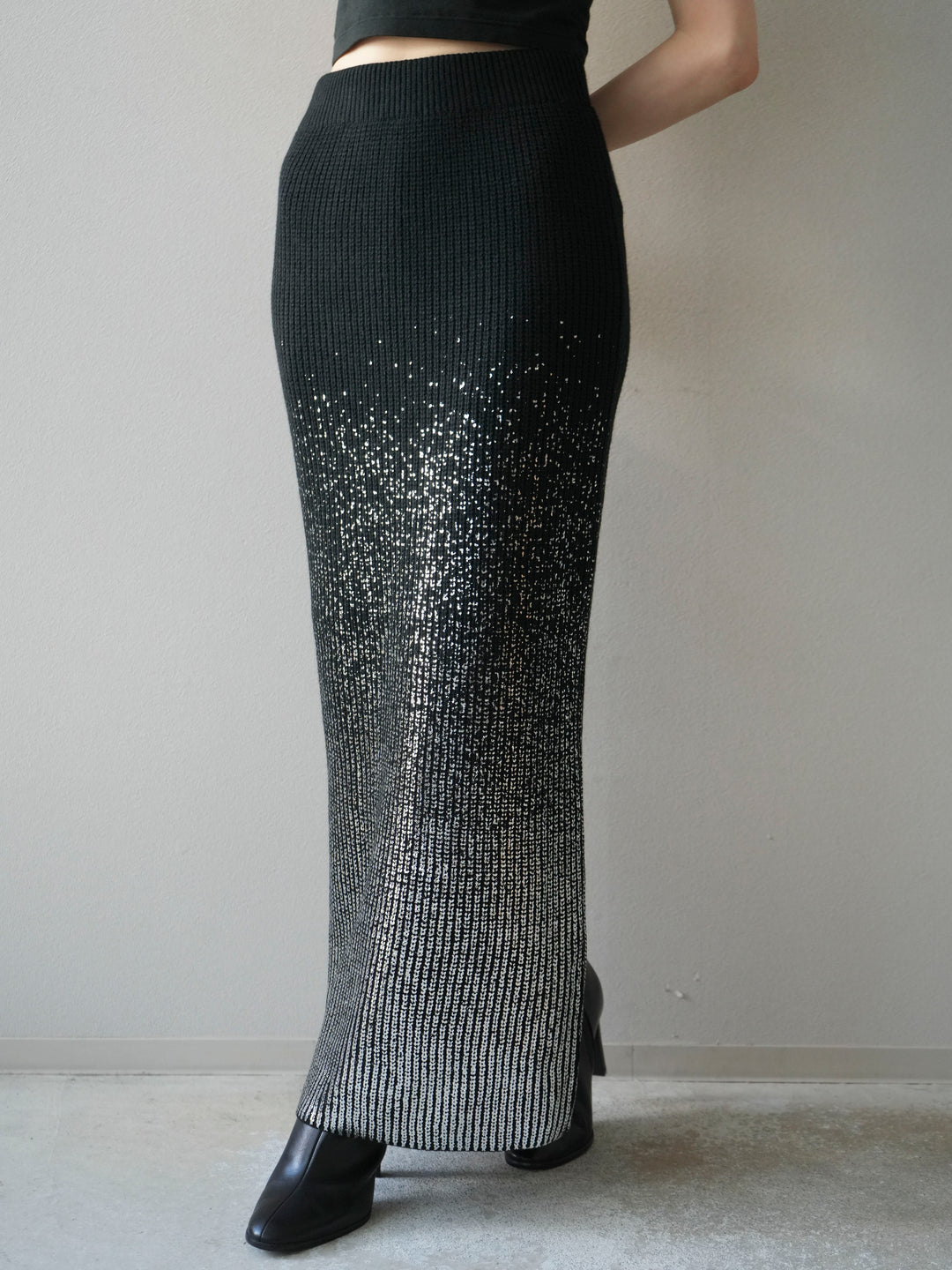 [予約]箔プリントニットタイトスカート/black