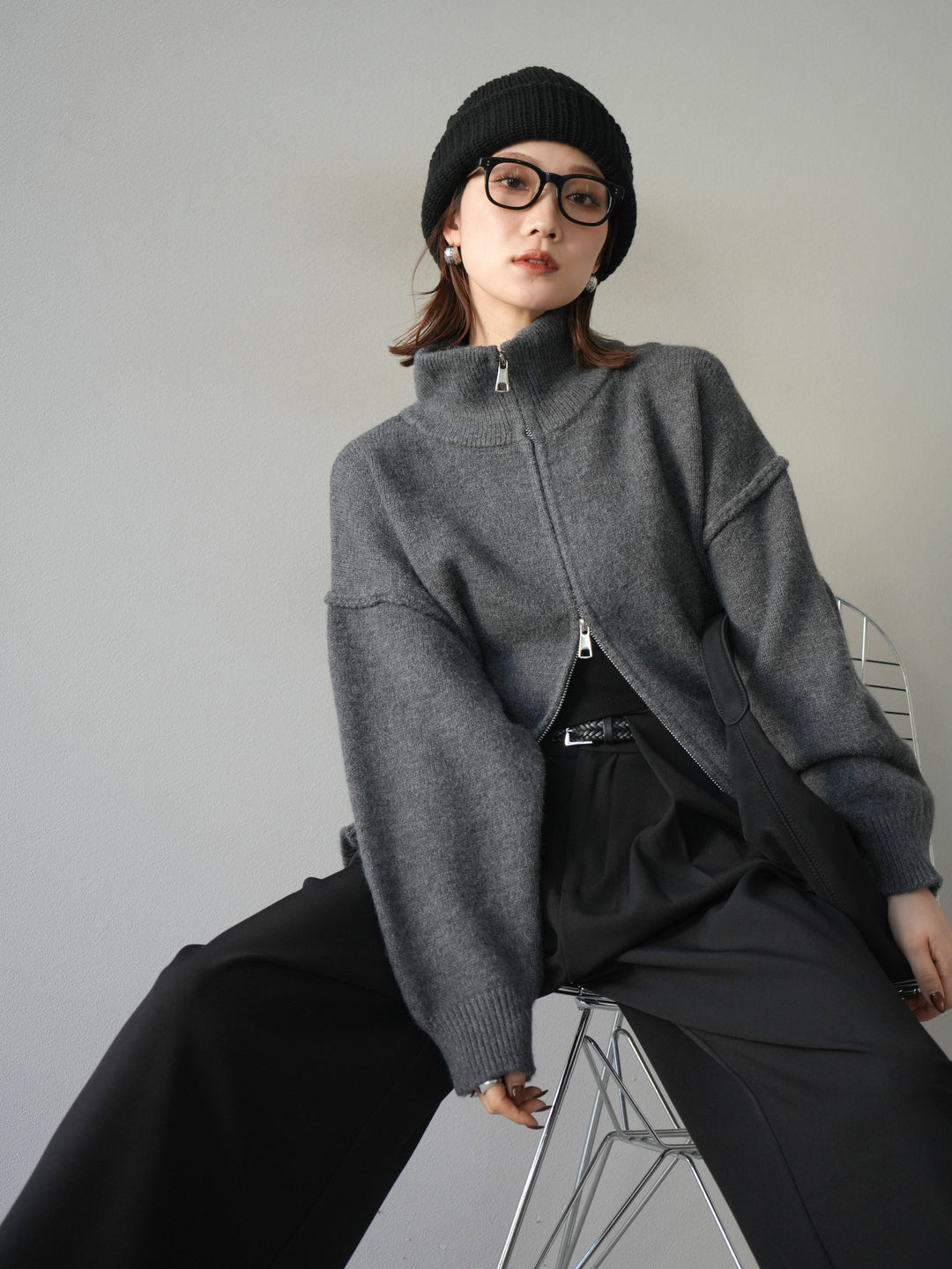 [予約]スタンドネックダブルZIPニットカーディガン/darkgray