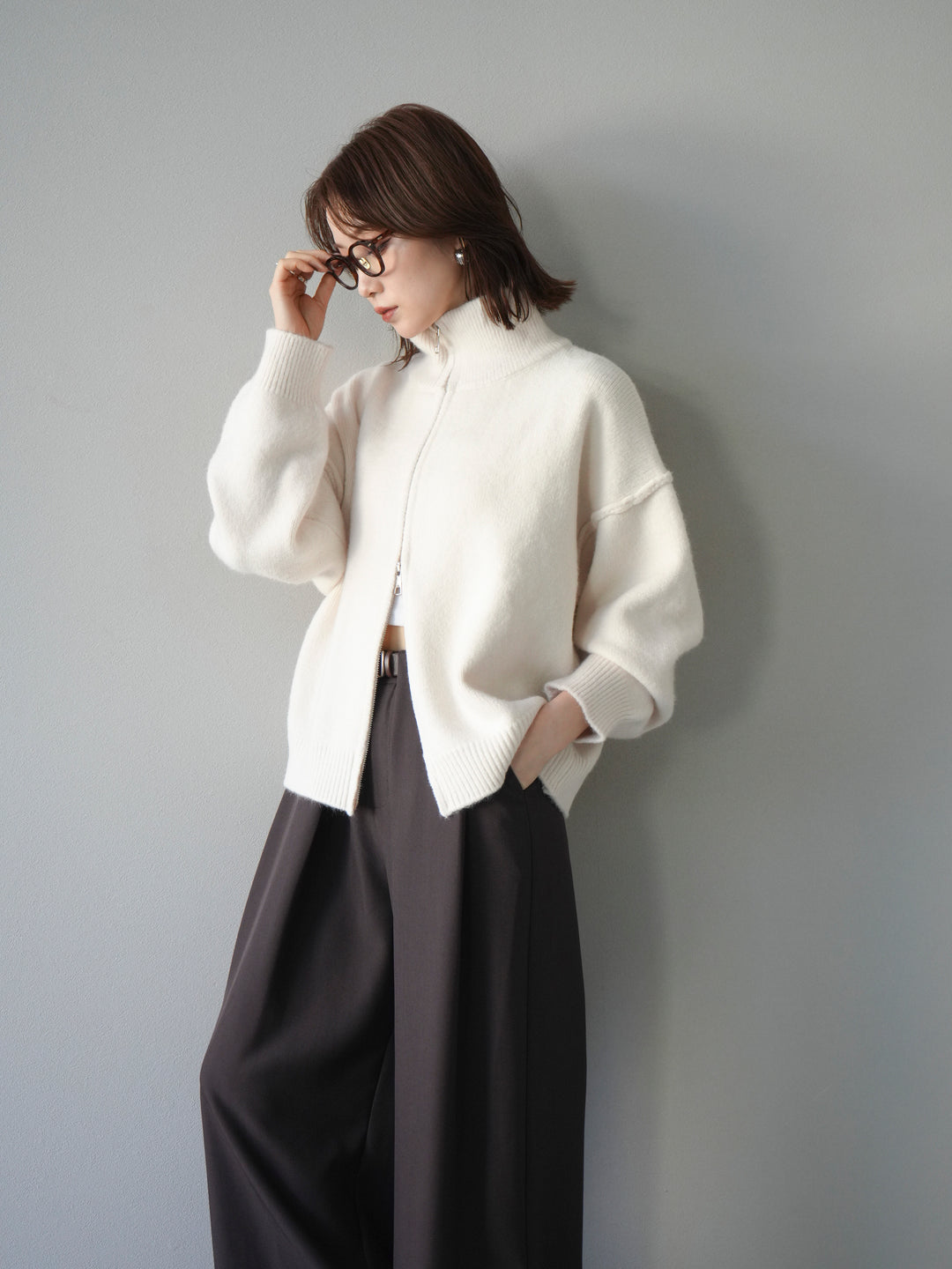 [予約]スタンドネックダブルZIPニットカーディガン/ivory