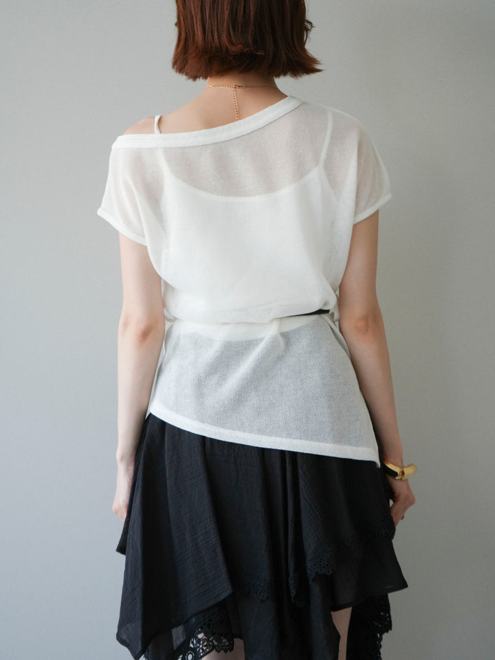 [予約]ベルト付アシメシアーニットトップス/white