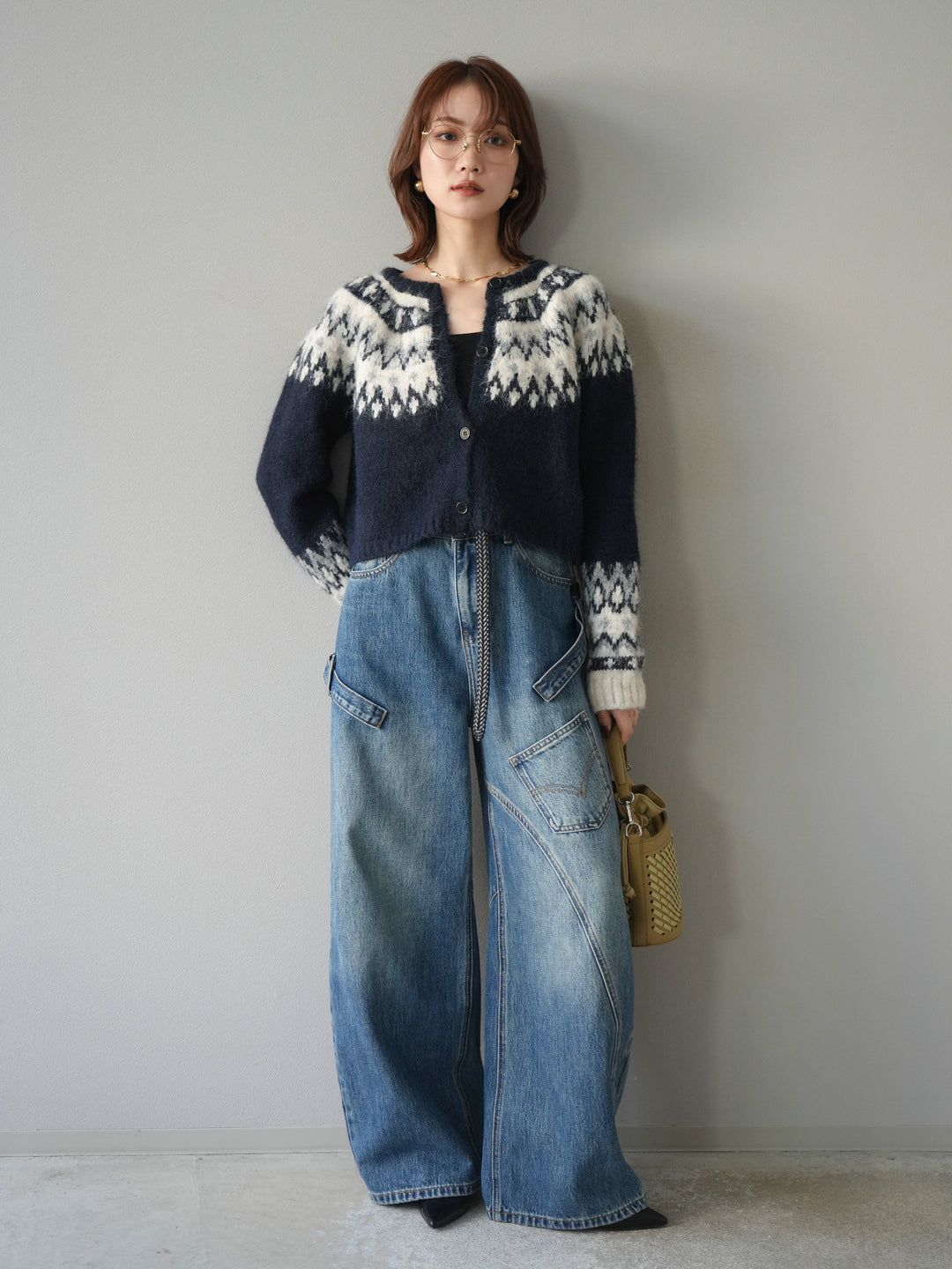 [予約]求心柄クロップドニットカーディガン/navy