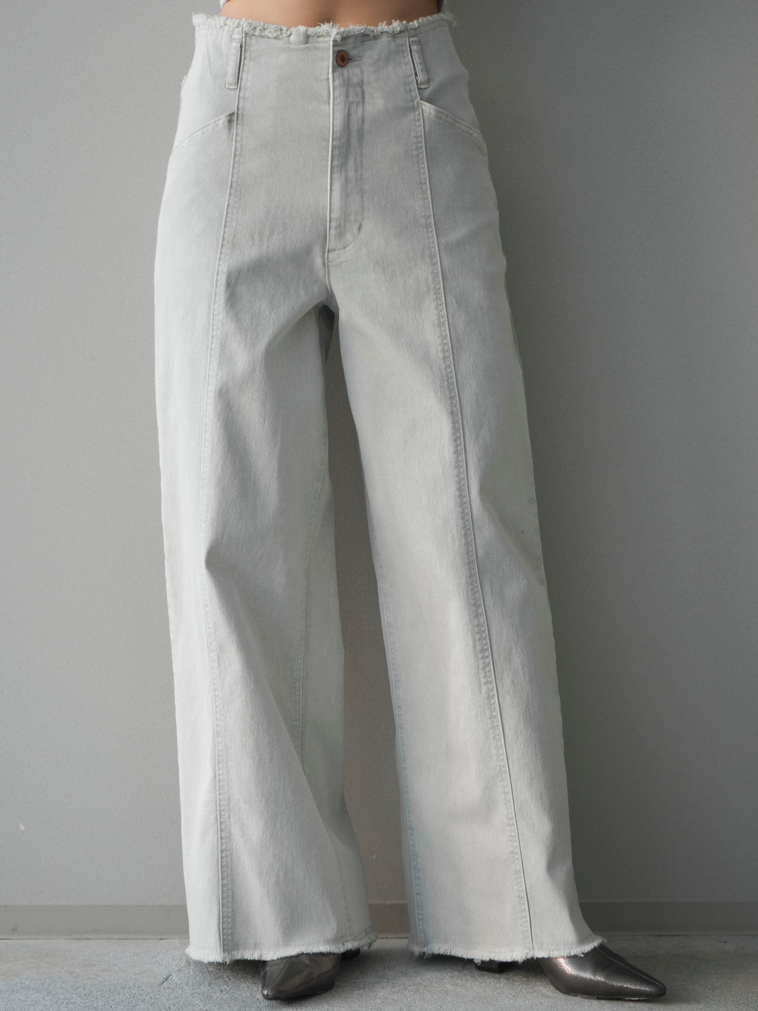 [予約]センターステッチストレッチカットオフデニムパンツ/gray