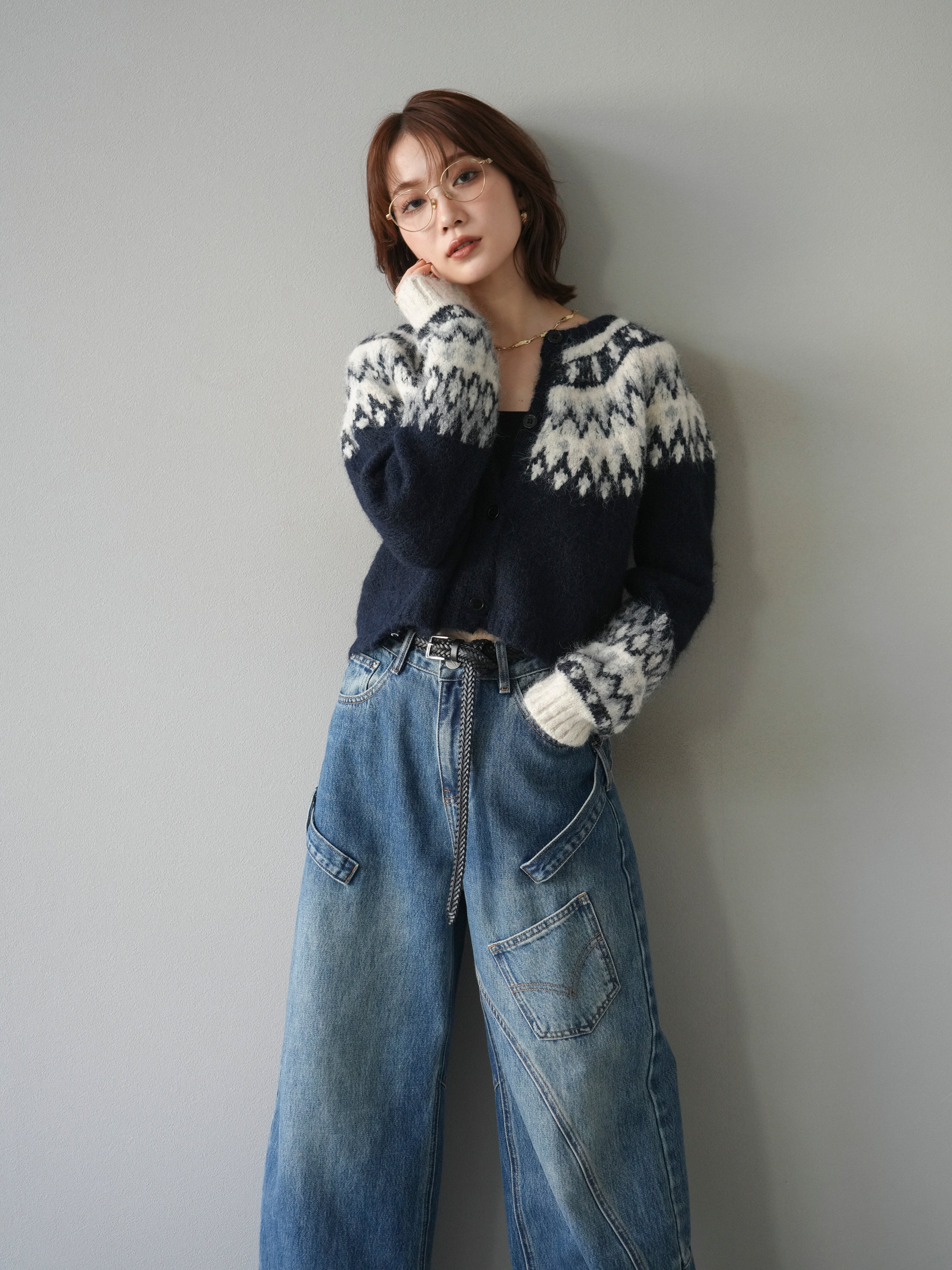 Lumier ペインターカーブデニム SET]求心柄クロップドニットカーディガン+ペインターカーブデニム