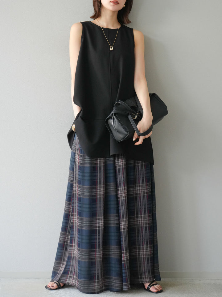 [予約]フレアノースリーチュニック/ブラック