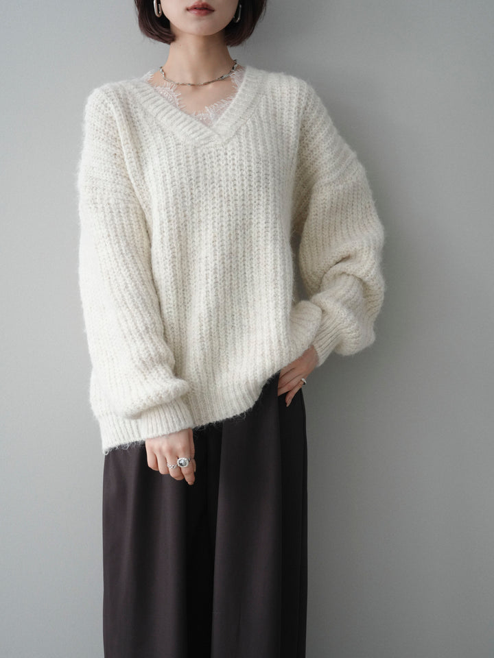[予約]Vネックレースニットプルオーバー/white