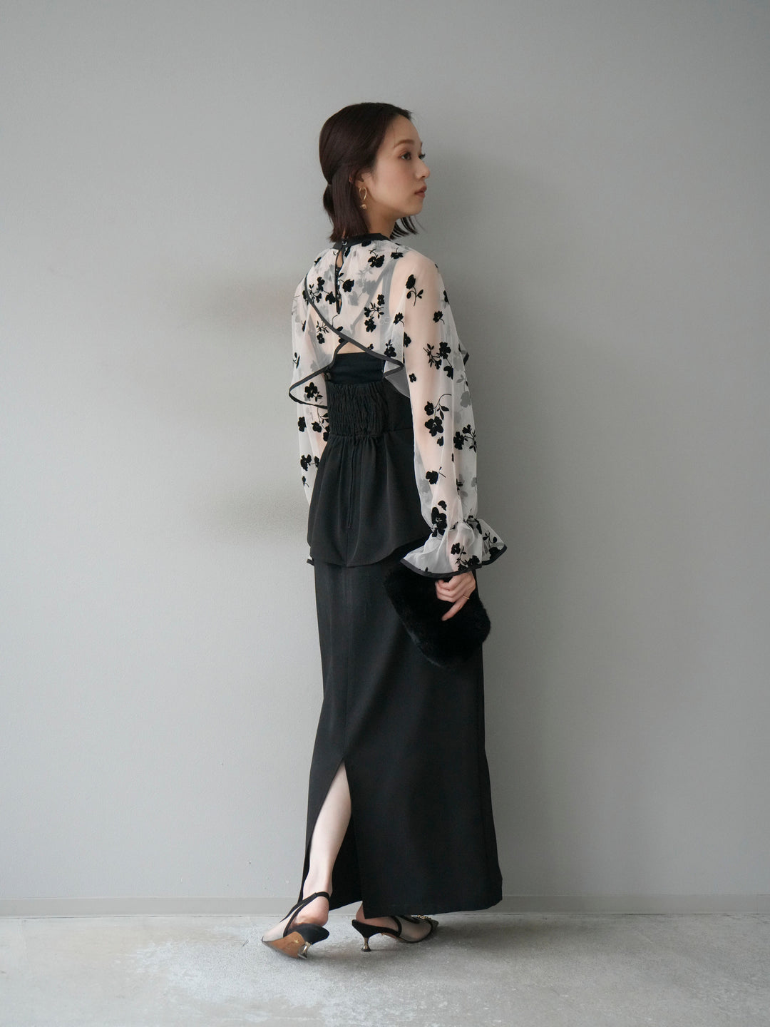 [予約]チュールフラワーフロッキーショートブラウス/ホワイト