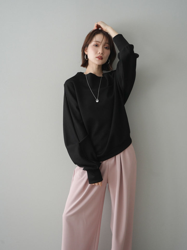 [予約]アシンメトリーオフショルポンチプルオーバー/black