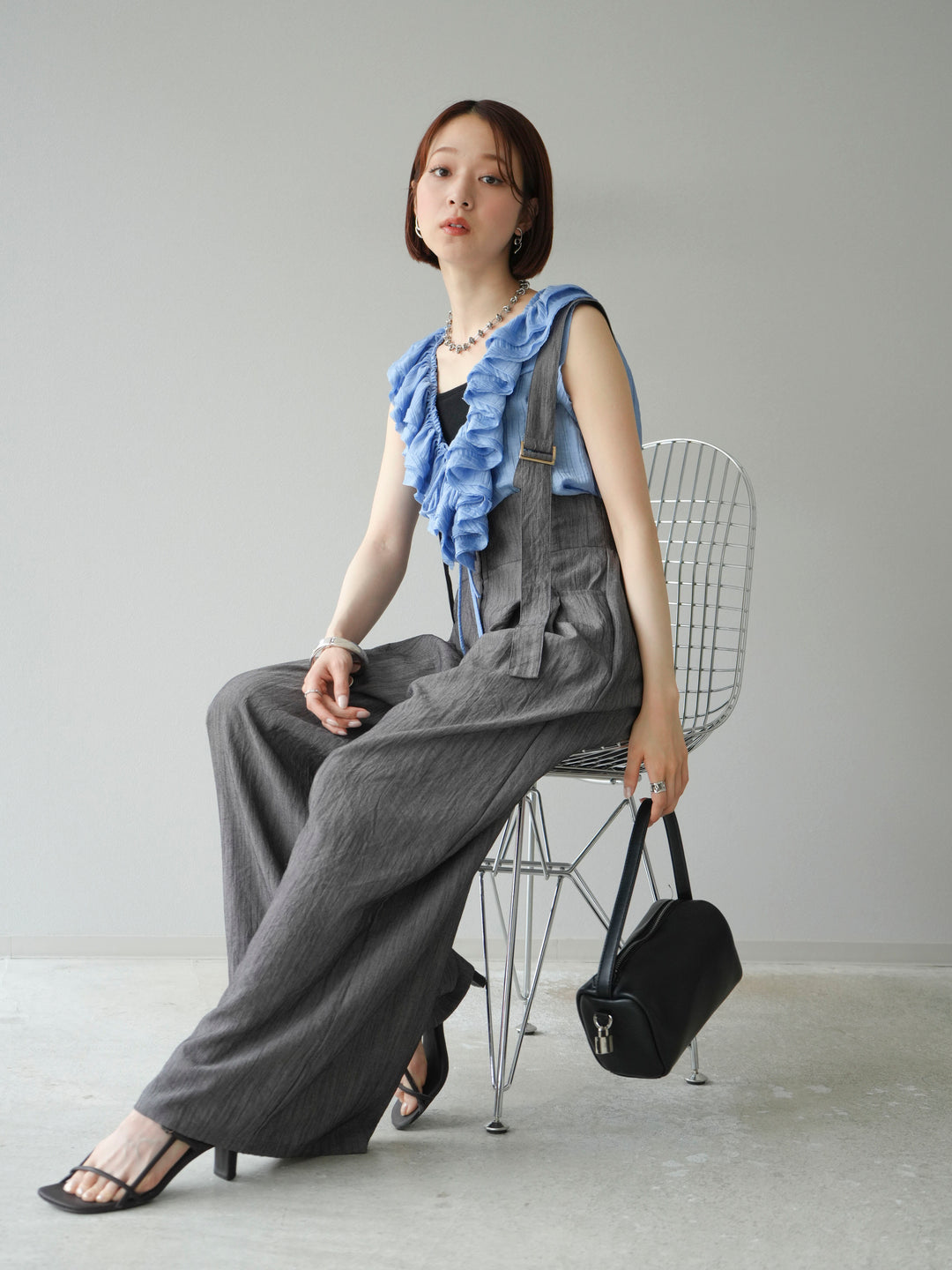 [予約]ワッシャーラッフルノースリーブブラウス/ブルー