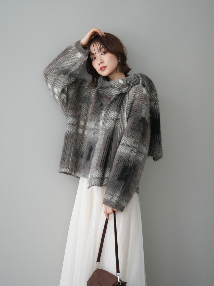 [予約]ストール付シャギーチェックニットプルオーバー/brown