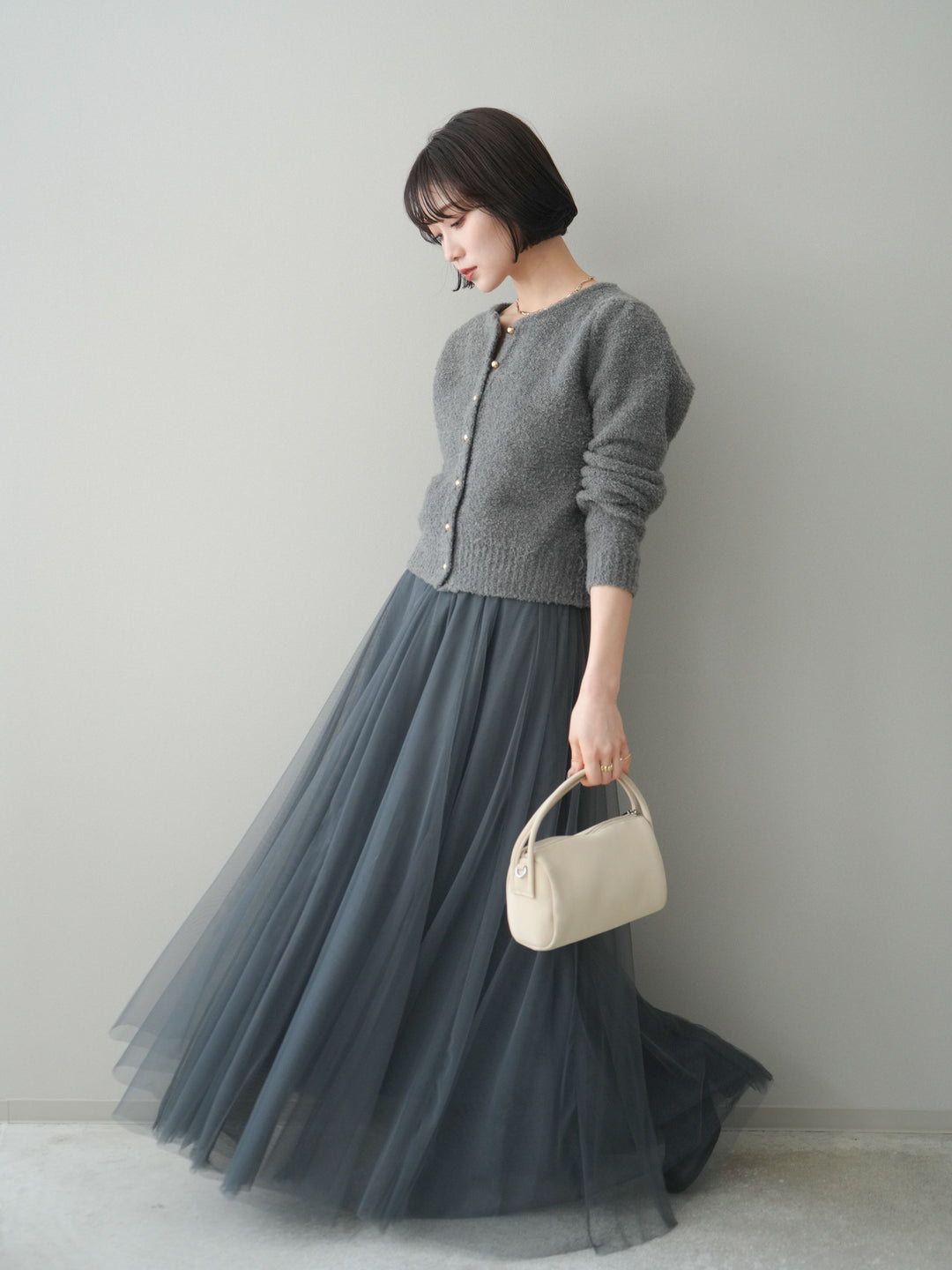 [SET]ゴールドボタンブークレニットカーディガン+チュールボリュームスカート(2set)