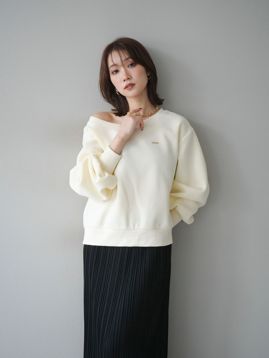 [予約]プレート付裏起毛ワンショルプルオーバー/ivory