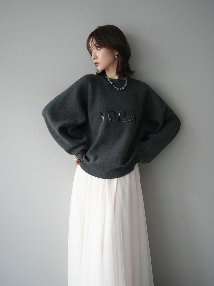 [予約]スウェットライクビーズロゴ刺繍ニットプルオーバー/charcoal