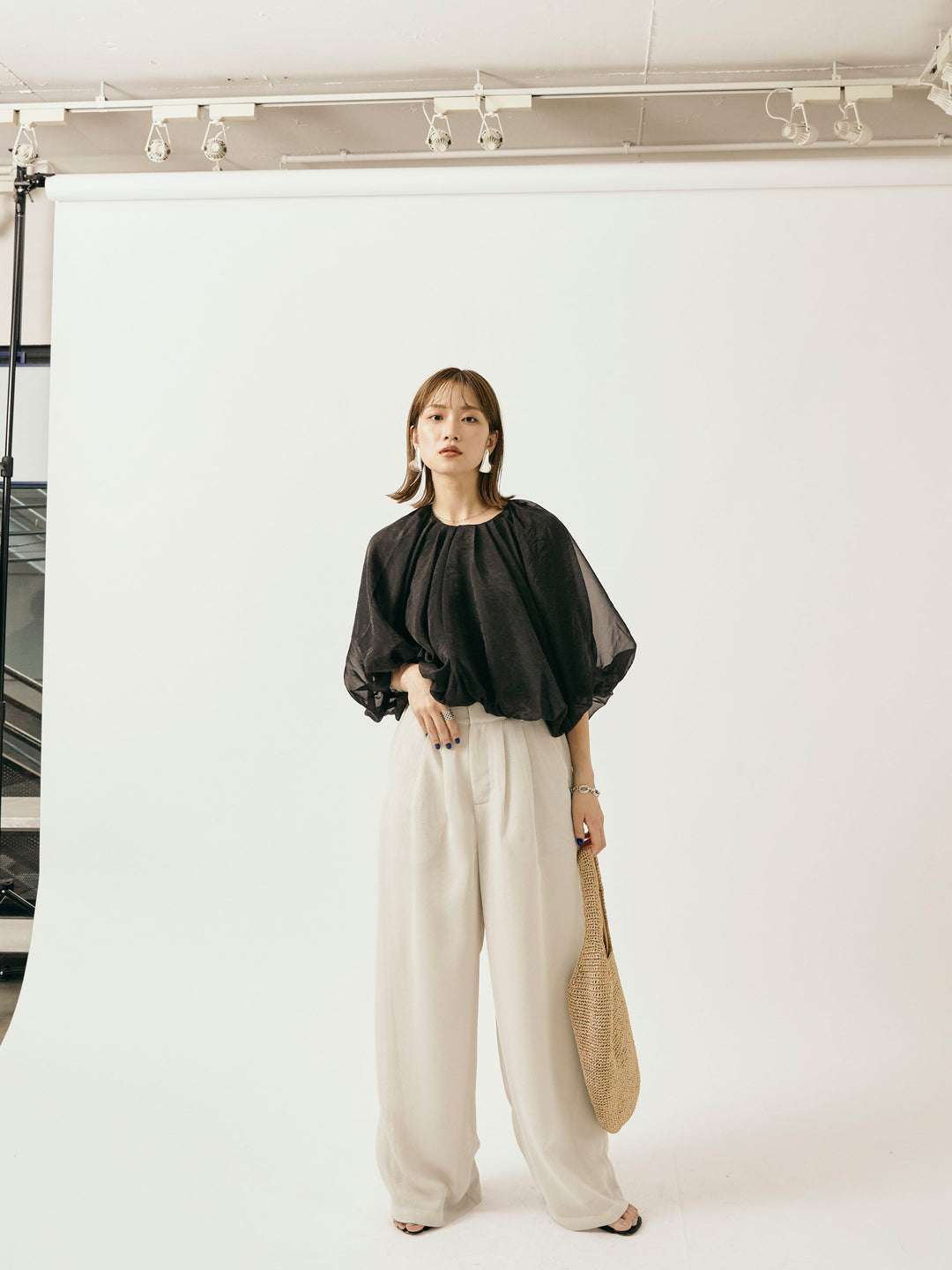 [予約]メッシュタックワイドパンツ/オフグレー