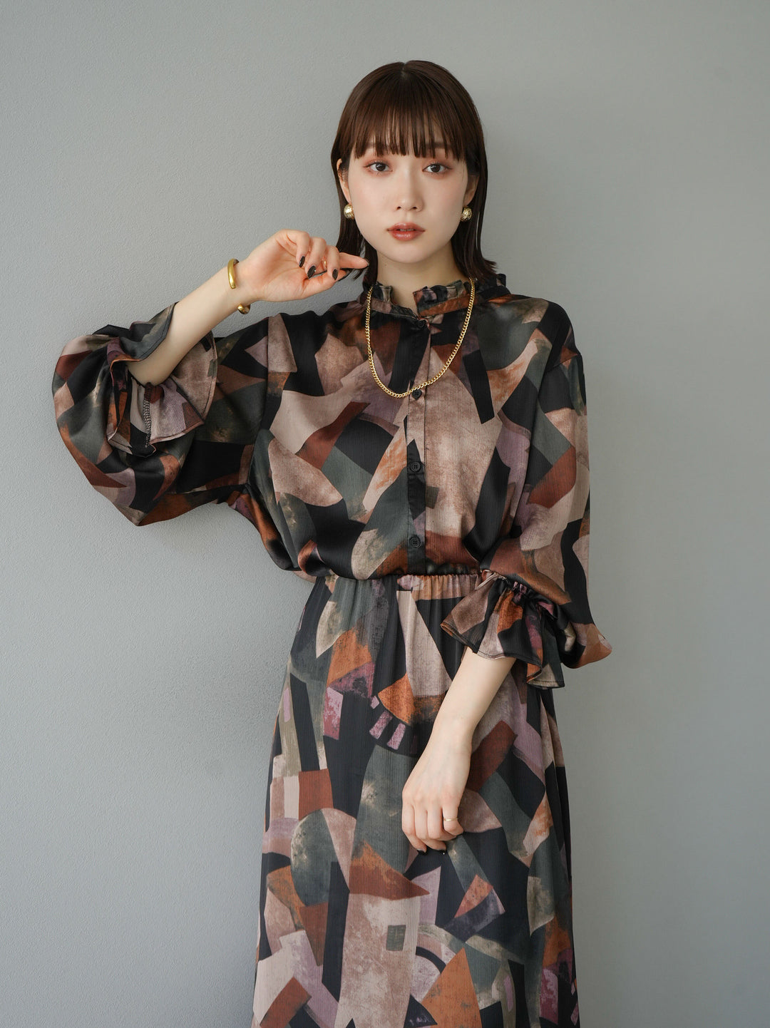 [SET]レトロプリントフリルブラウス+選べるアクセセット(2set)