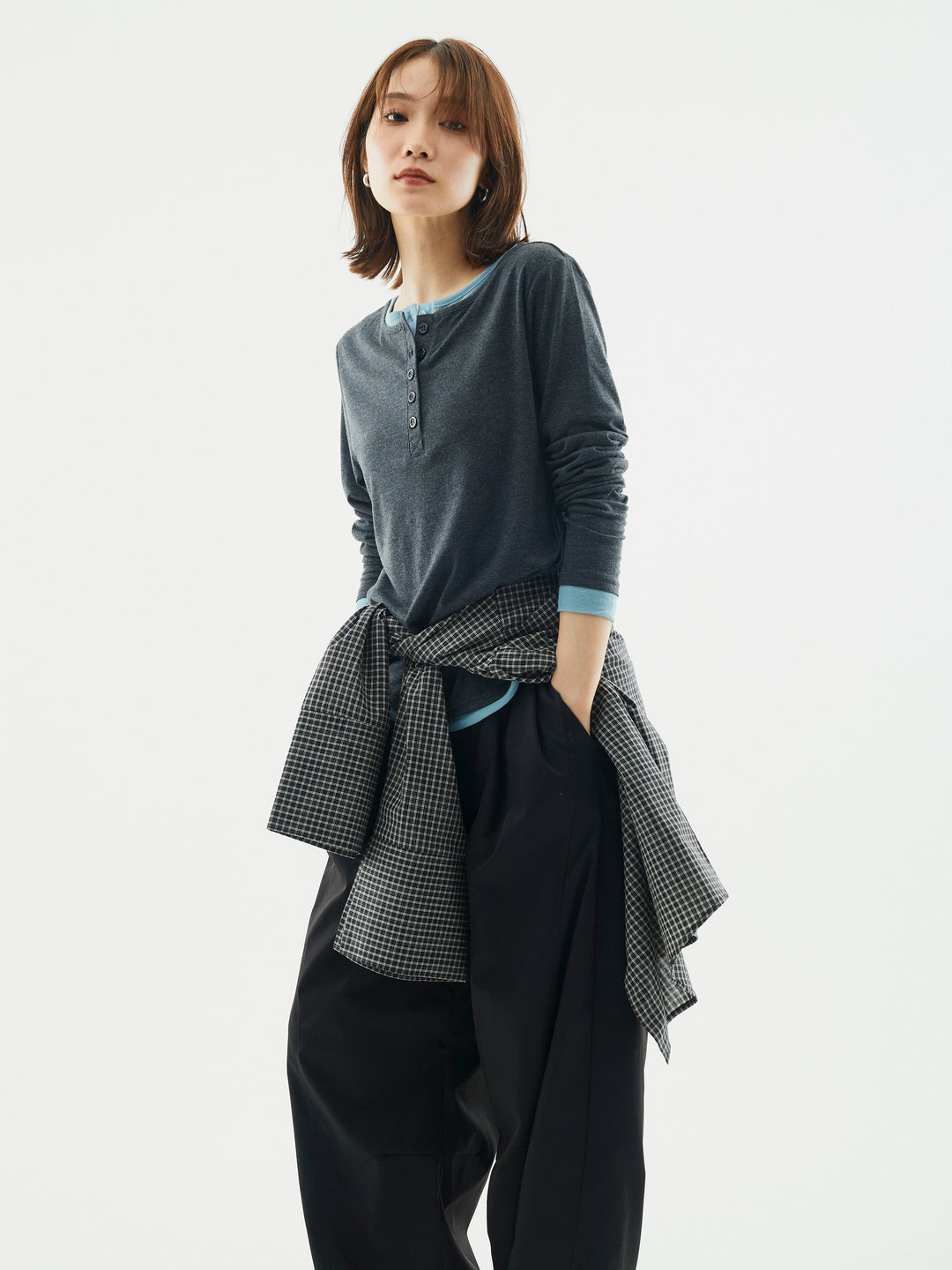 【Allure】[SET]配色レイヤードヘンリーネックトップス+チェックBIGカフスオーバーシャツ(2set)