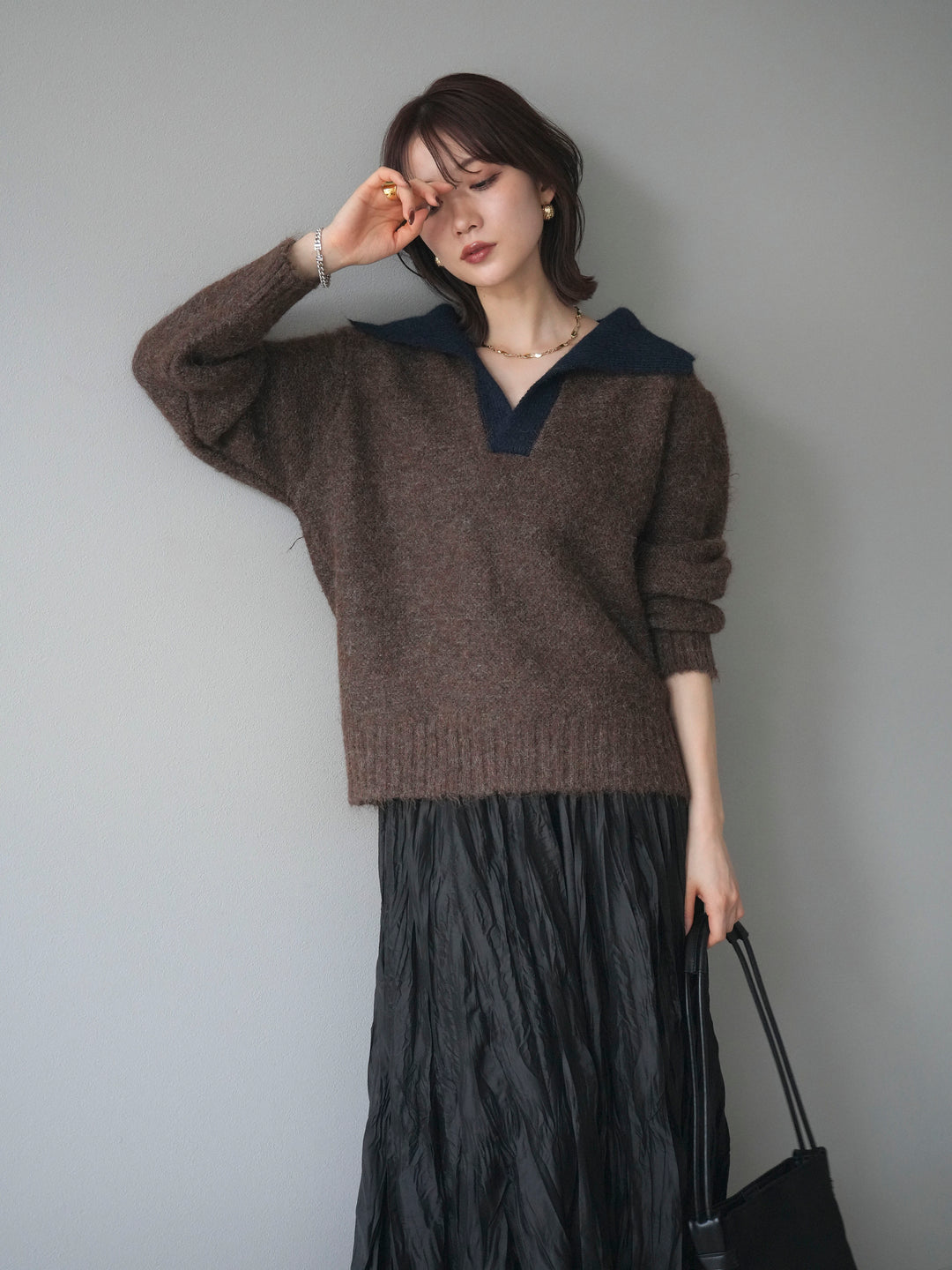 [予約]バイカラー襟付きニットプルオーバー/brown