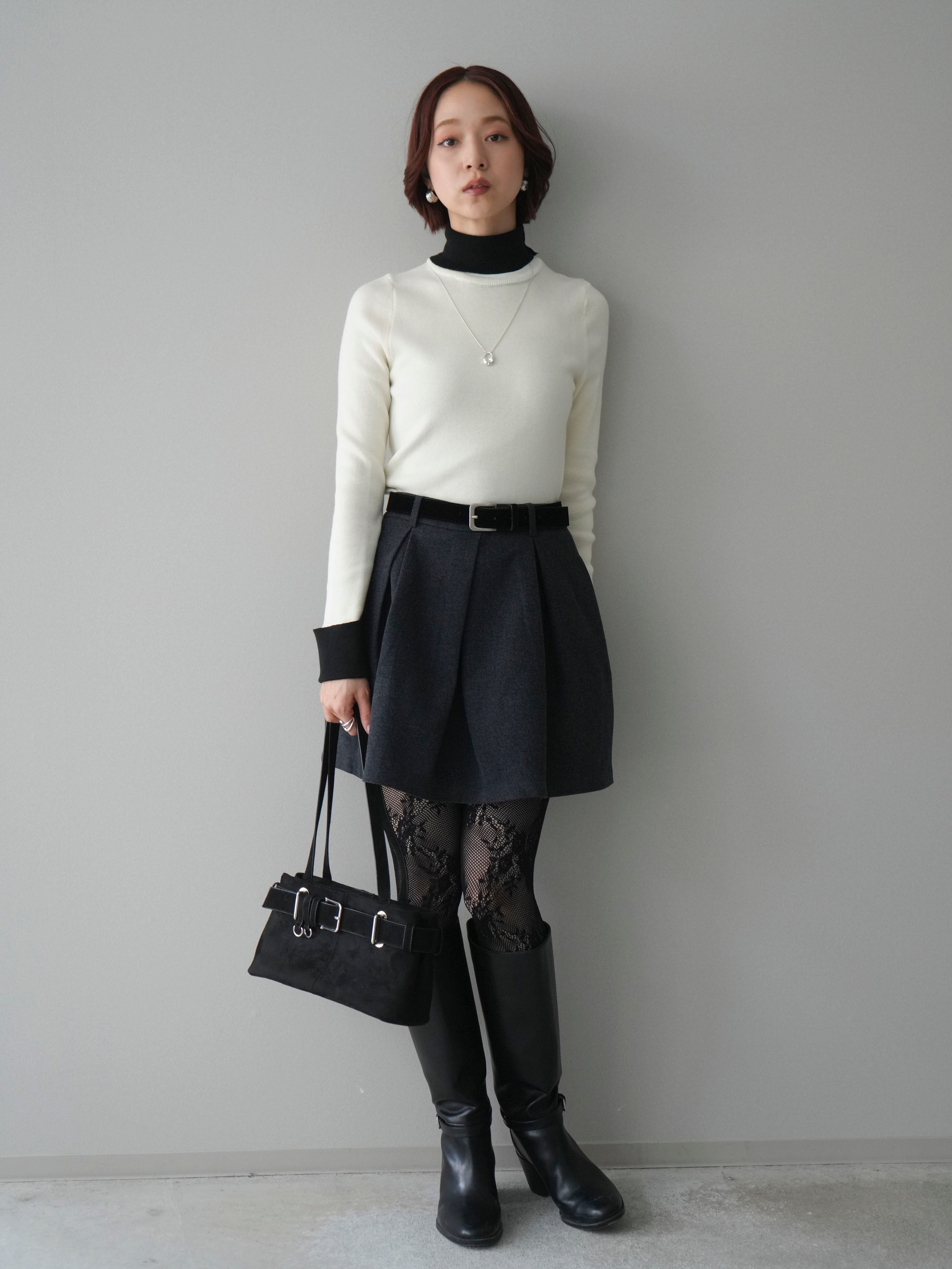 予約]バイカラーレイヤードデザインタートルニットトップス/offwhite