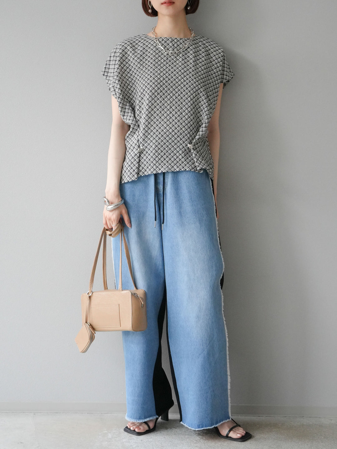 [予約]チェック柄タックデザインフレンチスリーブトップス/ブラウン