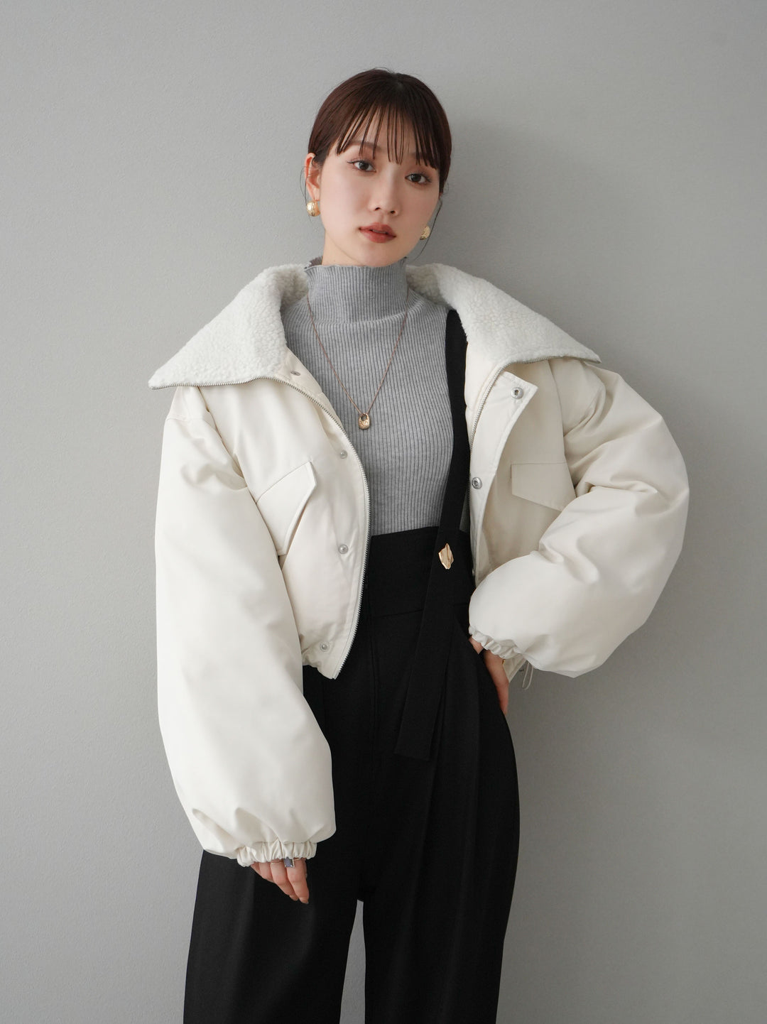 [預訂] 纖維羽絨領圍巾短上衣/象牙色