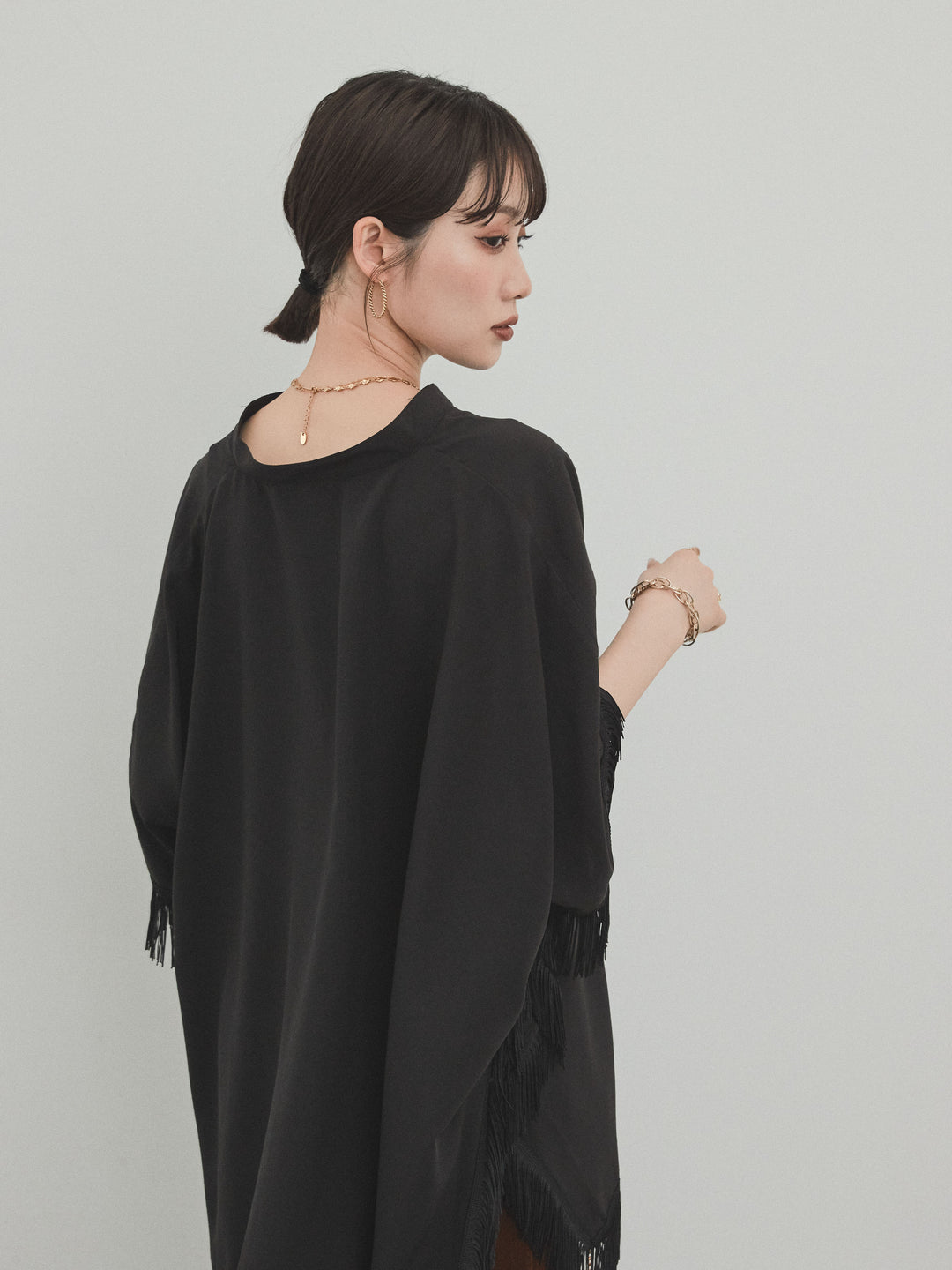 [SET] 方形流蘇斗篷襯衫 + 方形流蘇斗篷襯衫（2 件套）